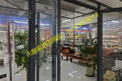 大鹏家酒店用品304大四格深餐盘E，品质之选，全国物流直发的餐饮新宠